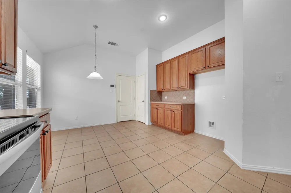 2309 Trickling Creek Drive Garland, TX 75041