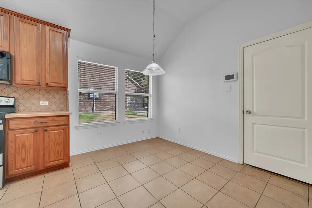 2309 Trickling Creek Drive Garland, TX 75041