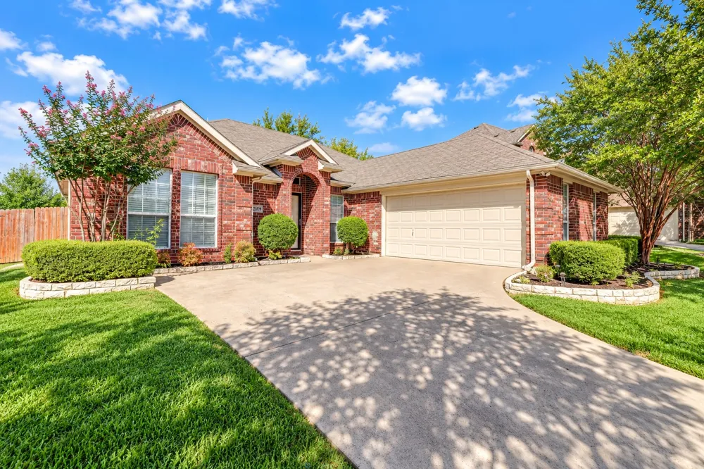 2309 Trickling Creek Drive Garland, TX 75041