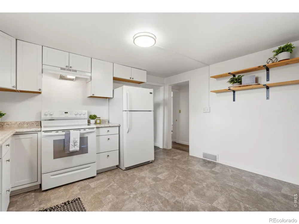 4526 E County Road 64 Wellington, CO 80549