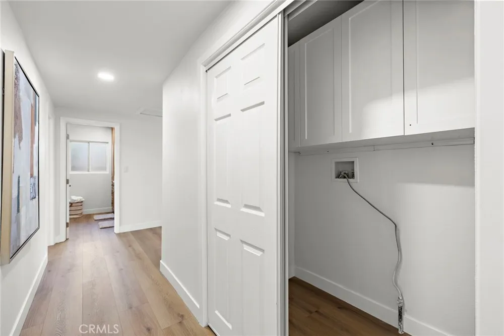 2076 Mori Orange, CA 92867
