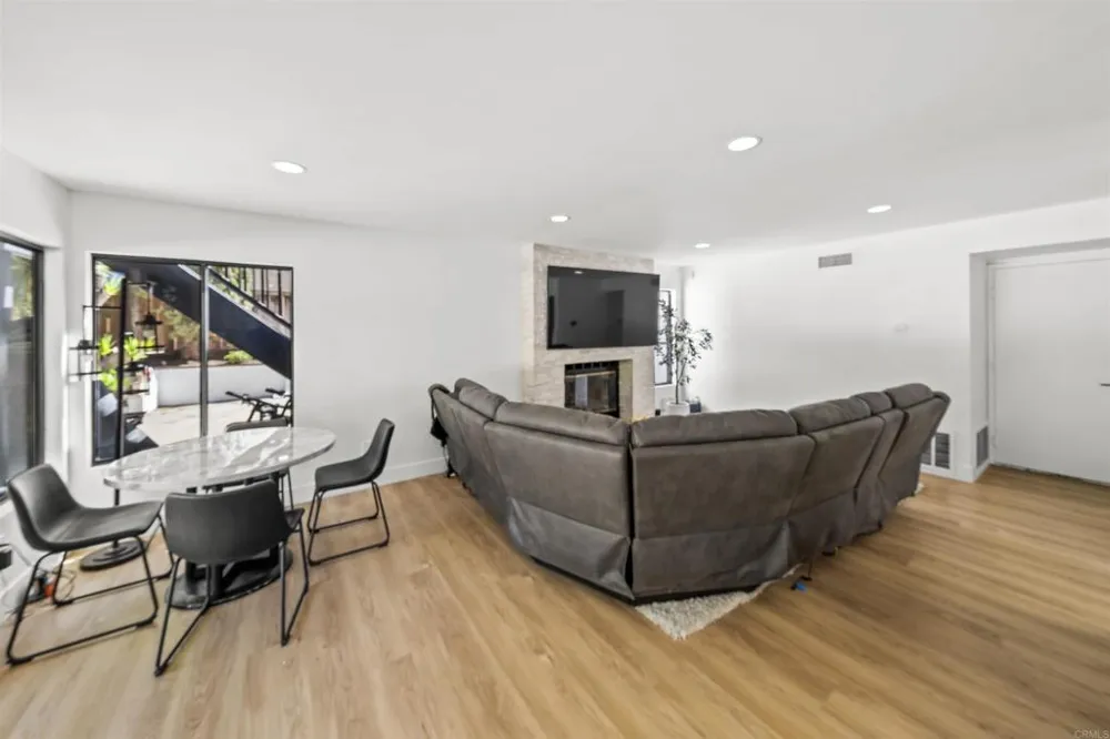 545 Canyon Drive Bonita, CA 91902