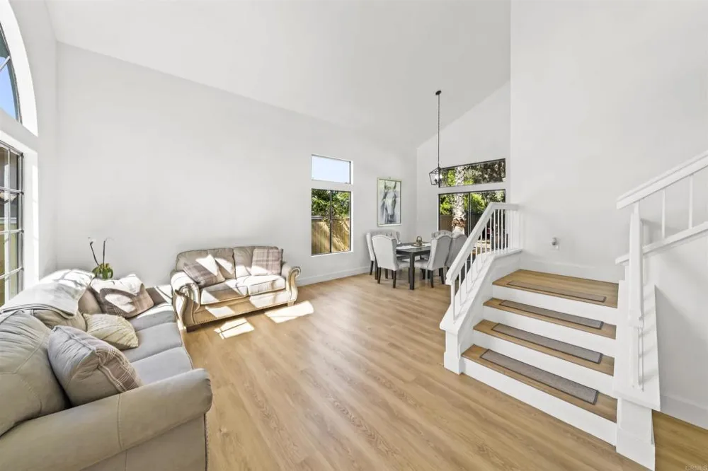 545 Canyon Drive Bonita, CA 91902