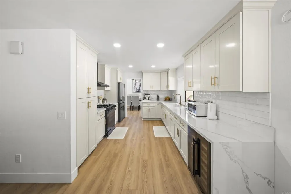 545 Canyon Drive Bonita, CA 91902