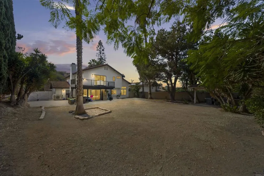 545 Canyon Drive Bonita, CA 91902