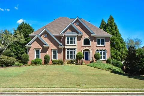 1528 Greensboro Way