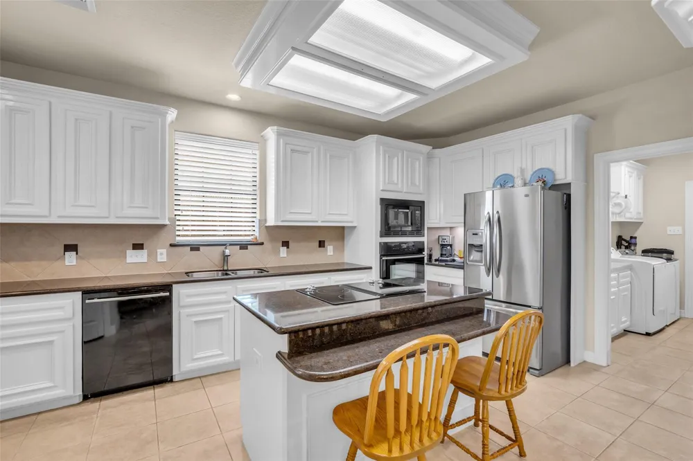 1813 Mesa Verde Drive Deer Park, TX 77536