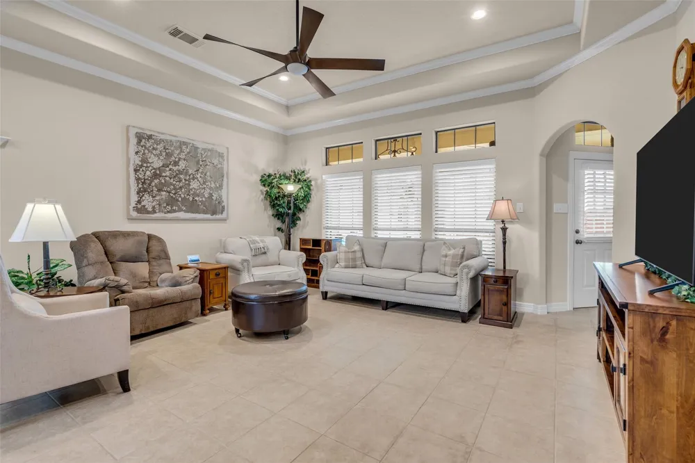 1813 Mesa Verde Drive Deer Park, TX 77536