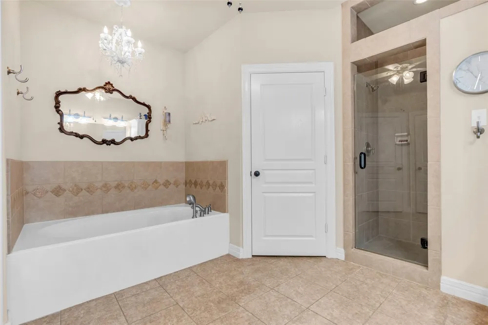 1813 Mesa Verde Drive Deer Park, TX 77536