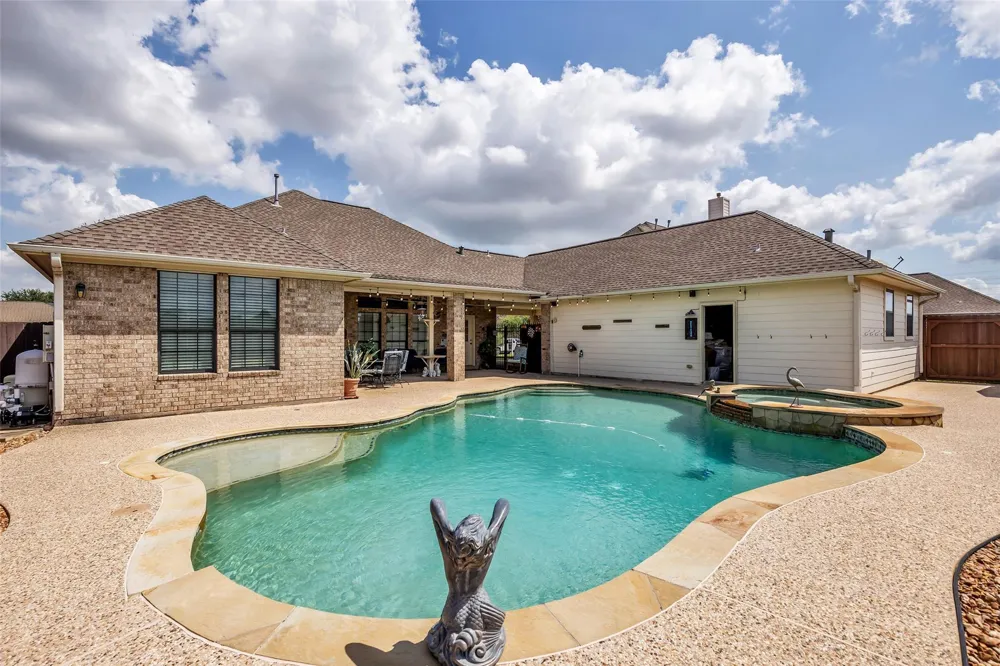 1813 Mesa Verde Drive Deer Park, TX 77536