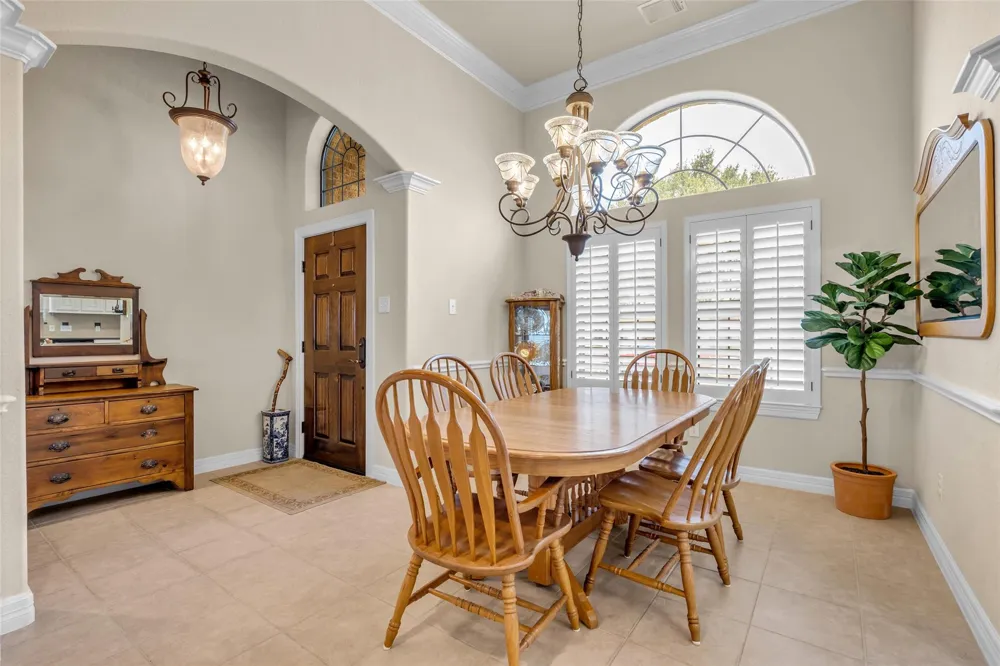 1813 Mesa Verde Drive Deer Park, TX 77536