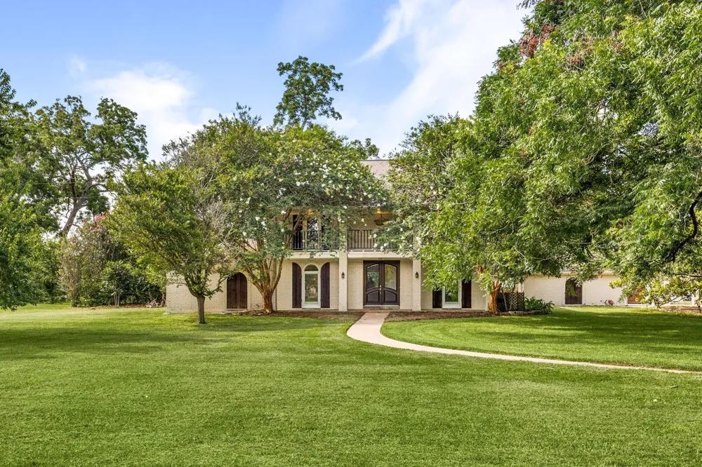 215 Caleta Circle Richmond, TX 77406