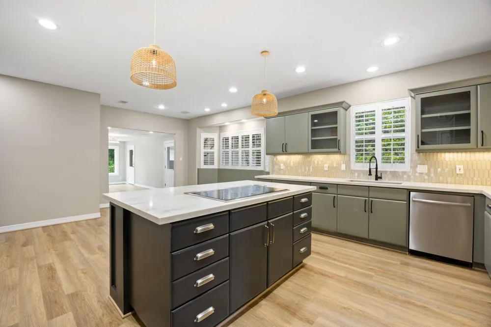215 Caleta Circle Richmond, TX 77406