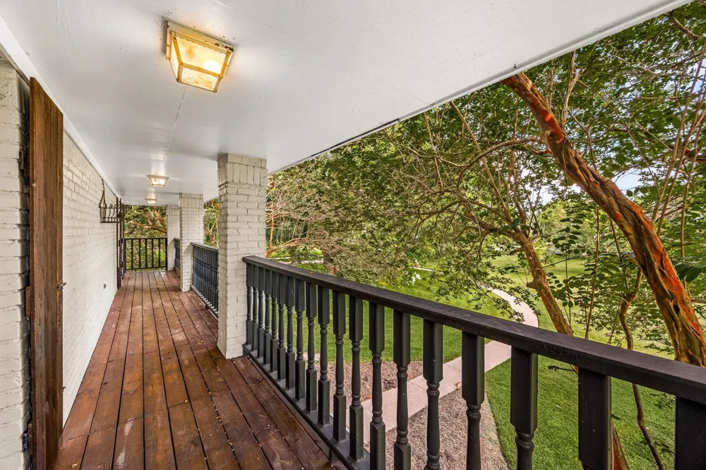 215 Caleta Circle Richmond, TX 77406