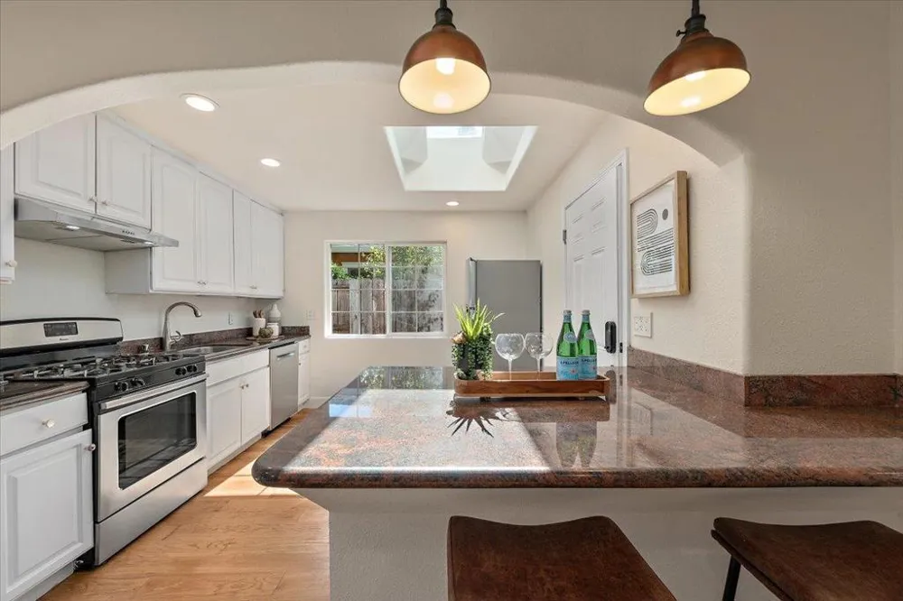 3 Garden Street Redwood City, CA 94063