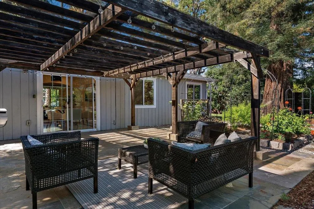 3 Garden Street Redwood City, CA 94063
