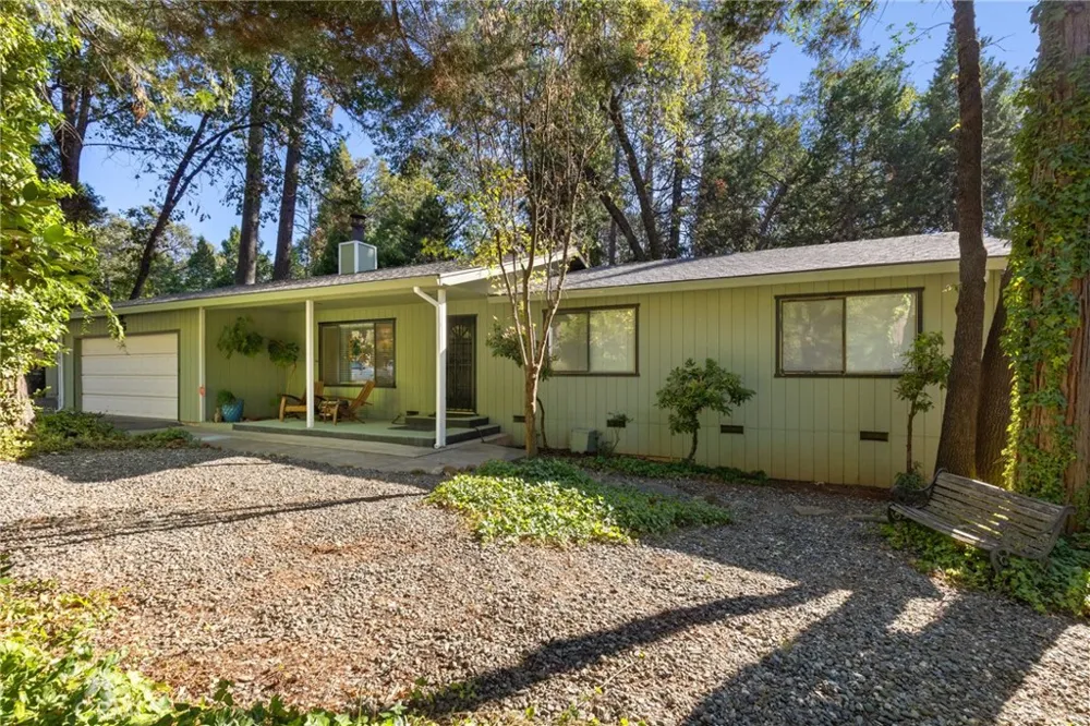 14385 Sinclair Magalia, CA 95954