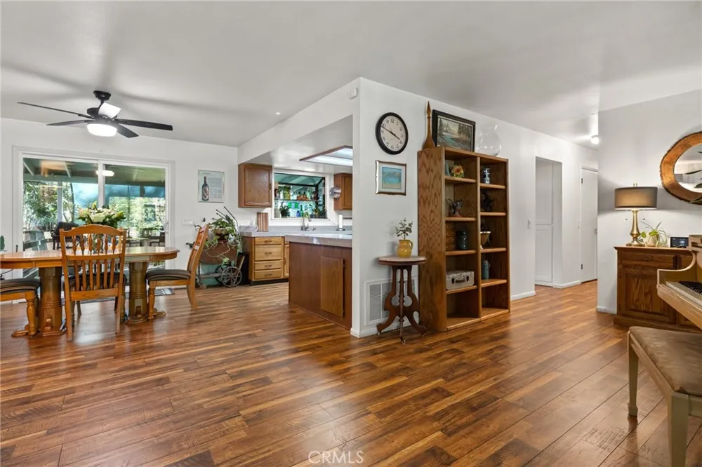 14385 Sinclair Magalia, CA 95954