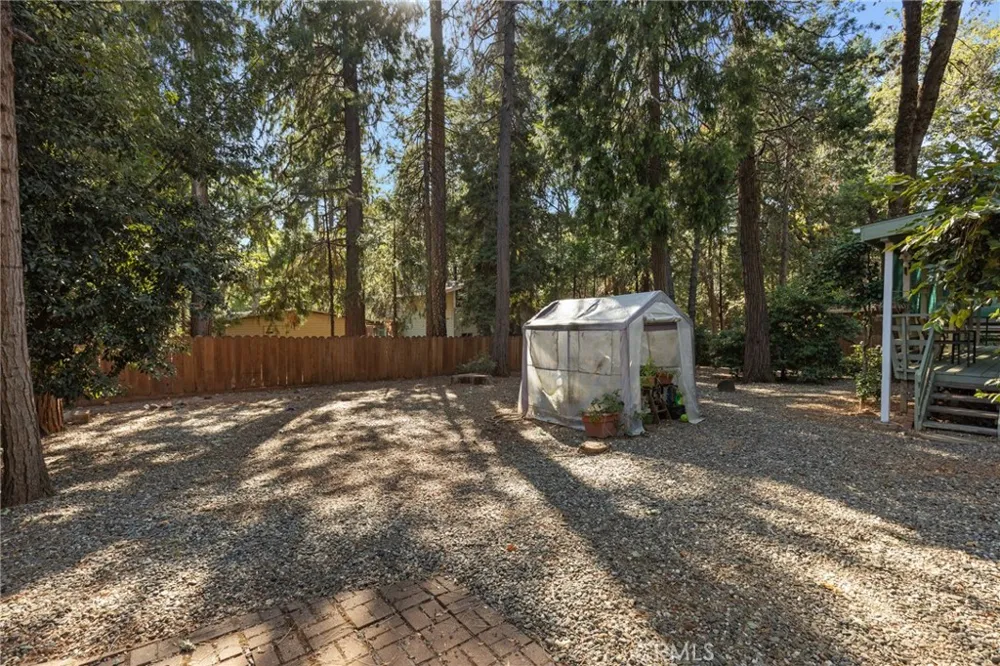 14385 Sinclair Magalia, CA 95954