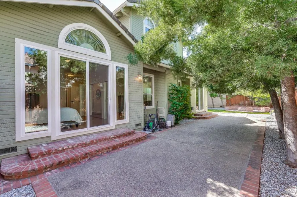 667 Briar Ranch Lane San Jose, CA 95120