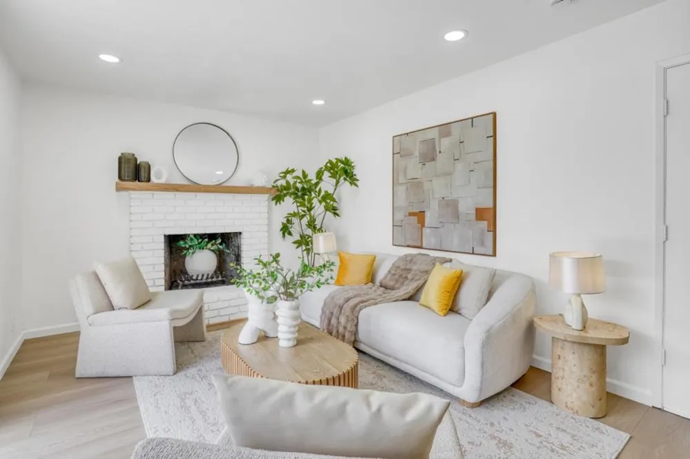 5804 Chesbro Avenue San Jose, CA 95123