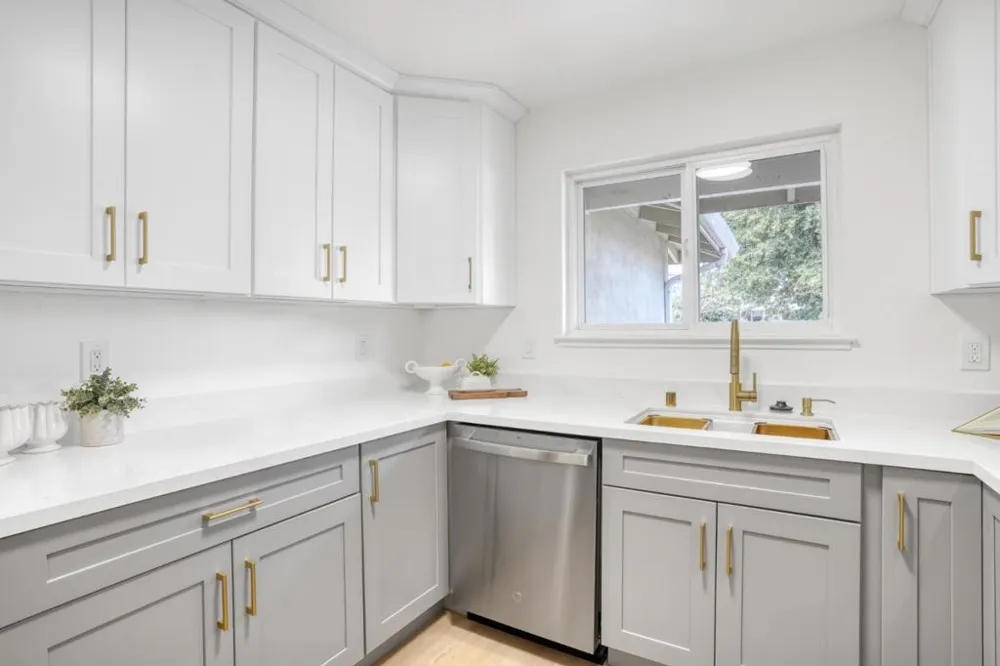 5804 Chesbro Avenue San Jose, CA 95123