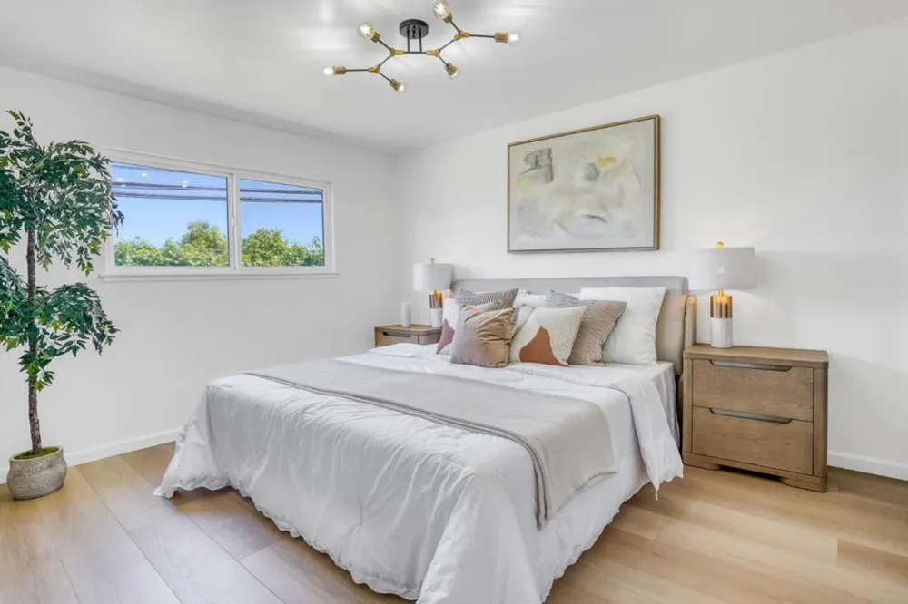 5804 Chesbro Avenue San Jose, CA 95123