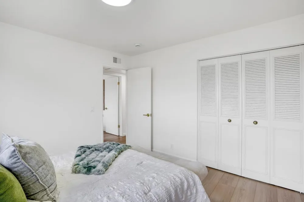 5804 Chesbro Avenue San Jose, CA 95123