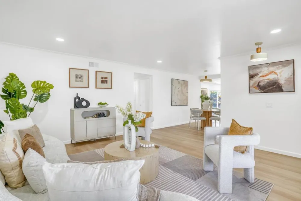 5804 Chesbro Avenue San Jose, CA 95123