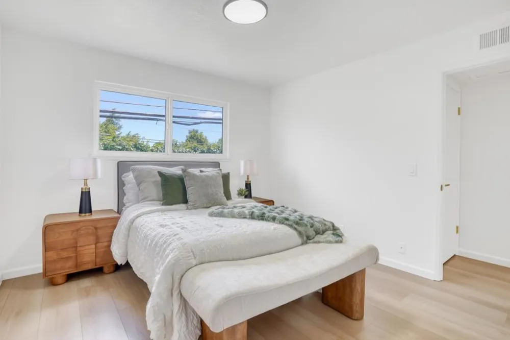 5804 Chesbro Avenue San Jose, CA 95123