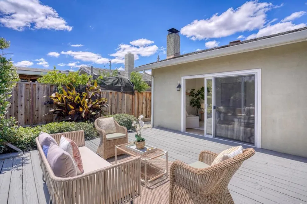 5804 Chesbro Avenue San Jose, CA 95123