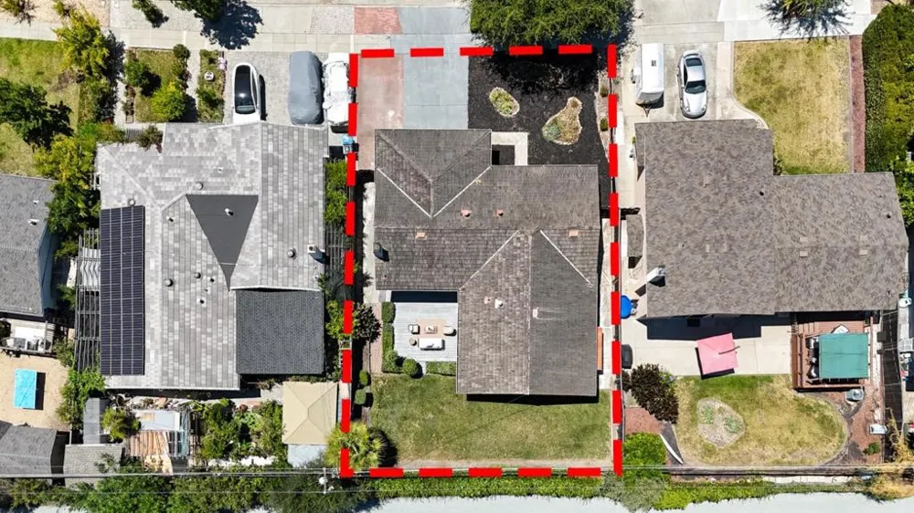 5804 Chesbro Avenue San Jose, CA 95123