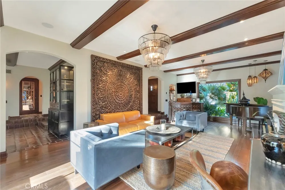 293 Saint Joseph Avenue Long Beach, CA 90803