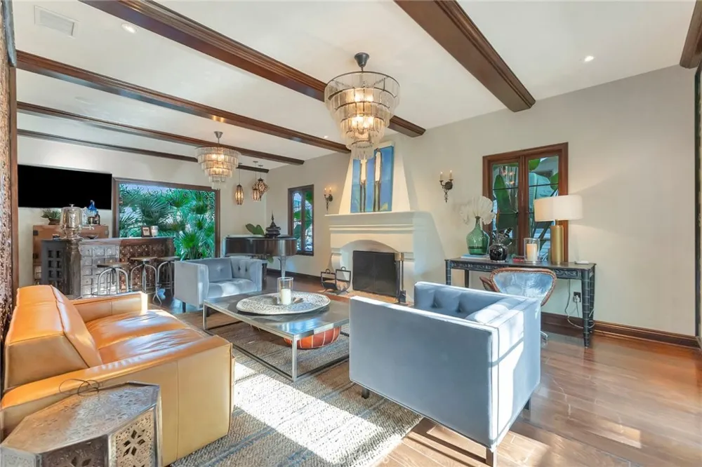 293 Saint Joseph Avenue Long Beach, CA 90803