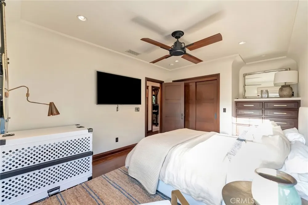 293 Saint Joseph Avenue Long Beach, CA 90803