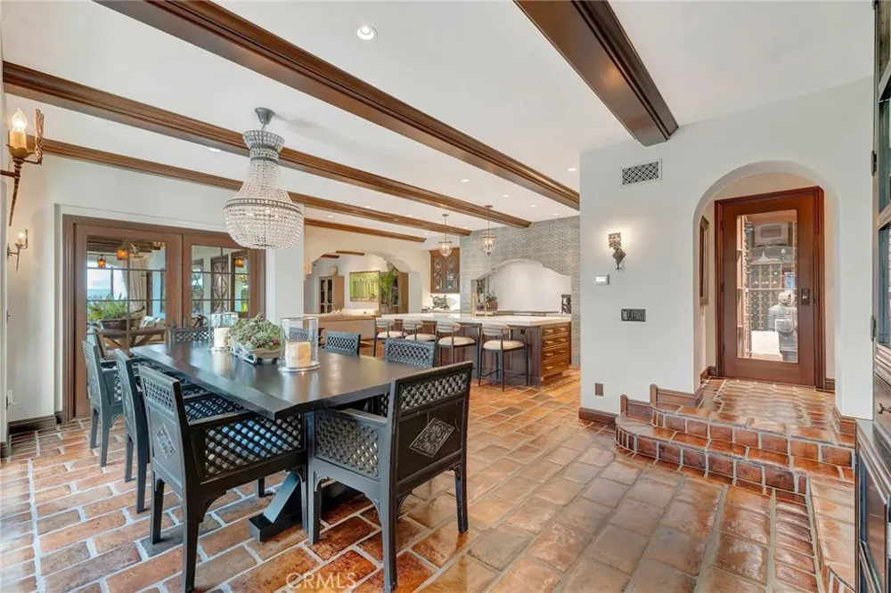 293 Saint Joseph Avenue Long Beach, CA 90803