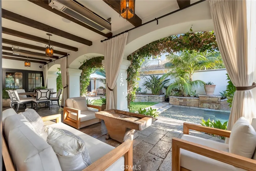 293 Saint Joseph Avenue Long Beach, CA 90803