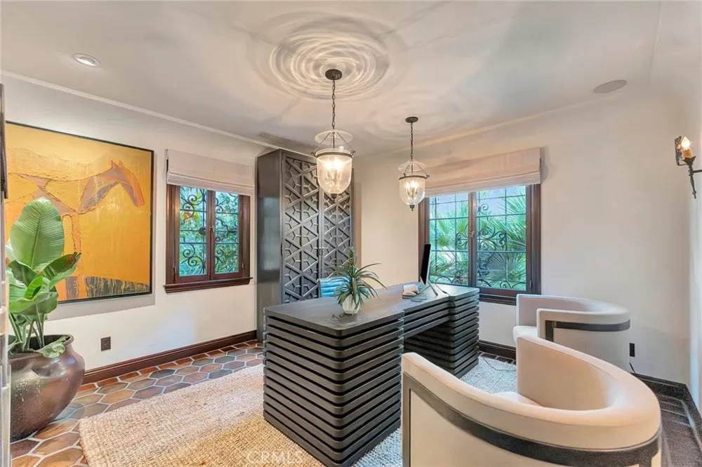 293 Saint Joseph Avenue Long Beach, CA 90803