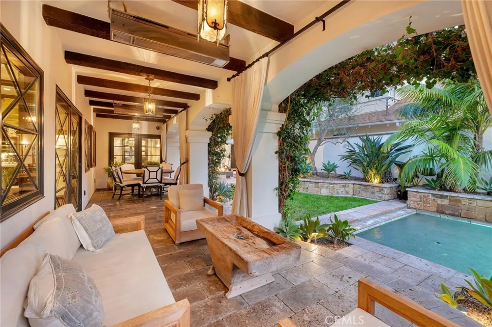 293 Saint Joseph Avenue Long Beach, CA 90803