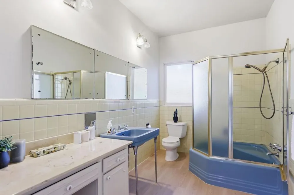 2 Irving Avenue Atherton, CA 94027