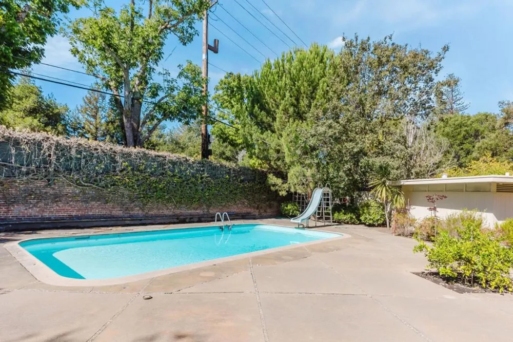2 Irving Avenue Atherton, CA 94027