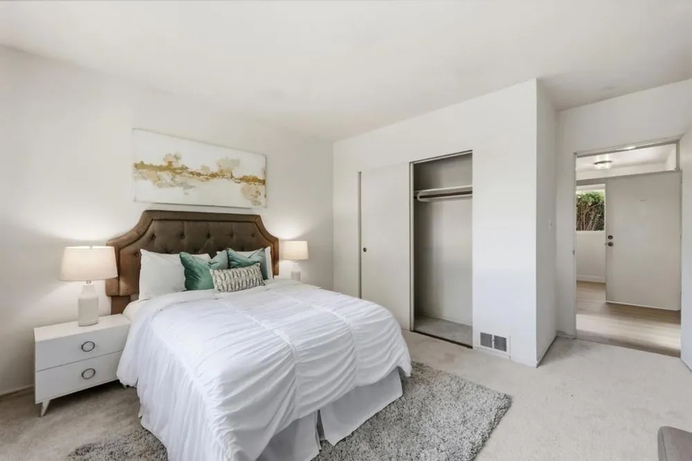 2 Irving Avenue Atherton, CA 94027