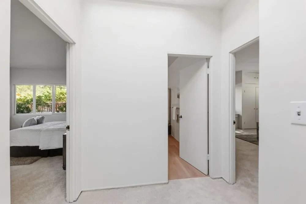 2 Irving Avenue Atherton, CA 94027