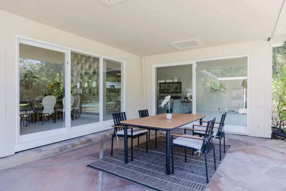 2 Irving Avenue Atherton, CA 94027