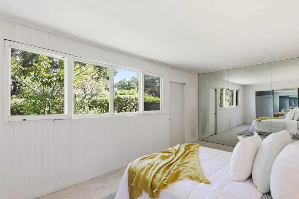 2 Irving Avenue Atherton, CA 94027