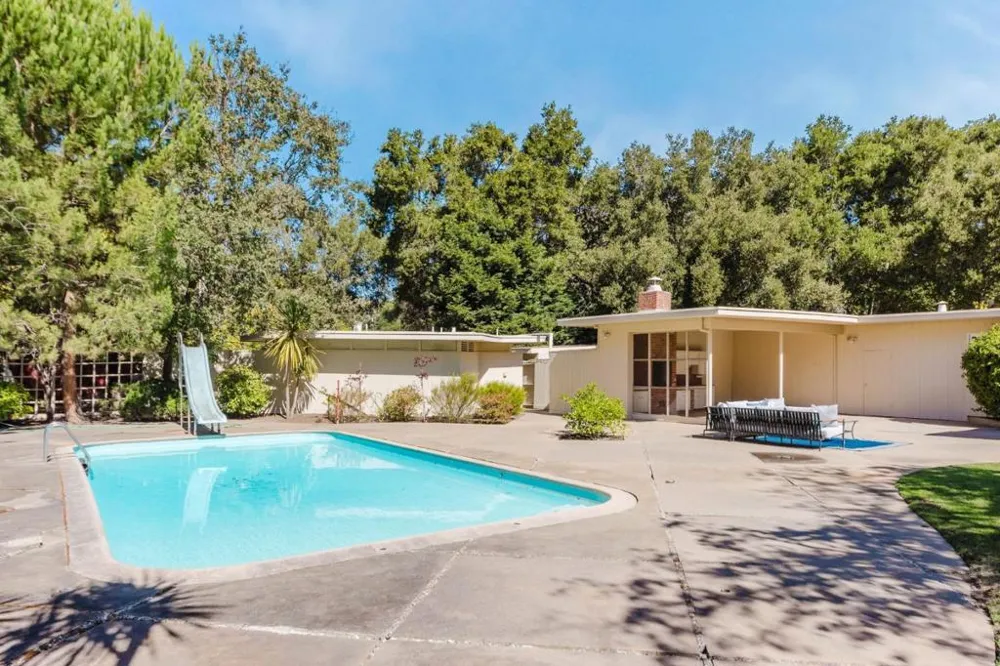 2 Irving Avenue Atherton, CA 94027