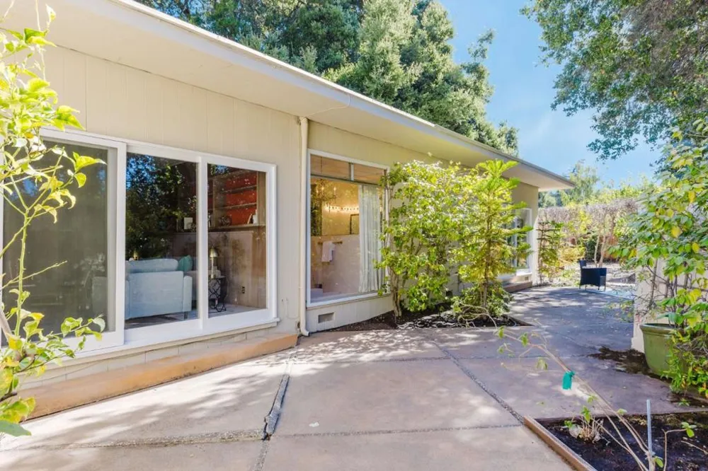 2 Irving Avenue Atherton, CA 94027
