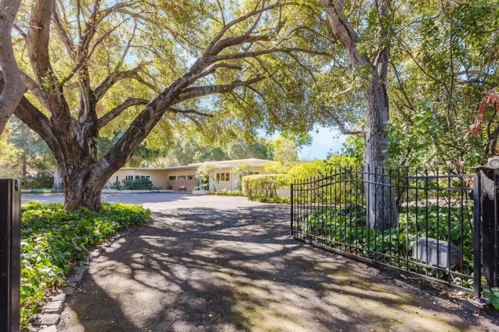 2 Irving Avenue Atherton, CA 94027