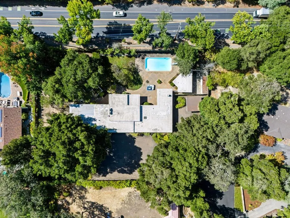 2 Irving Avenue Atherton, CA 94027