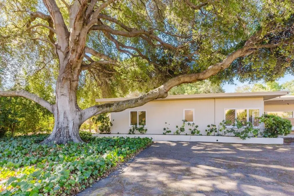 2 Irving Avenue Atherton, CA 94027